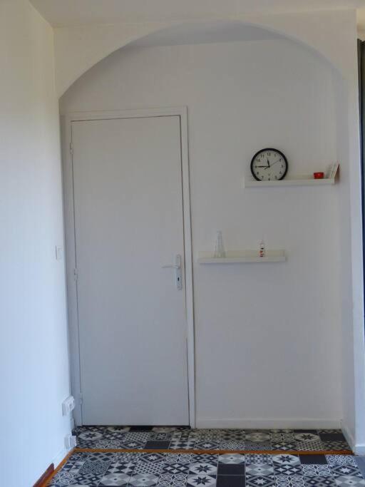 Appartement Dans Maison Brié-et-Angonnes Exterior foto